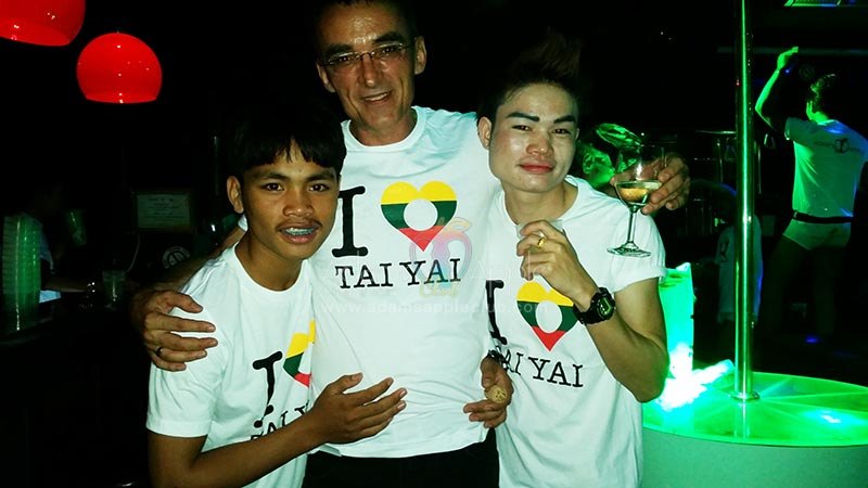 I love Tai Yai - Tai Yai Boys Adams Apple Club
